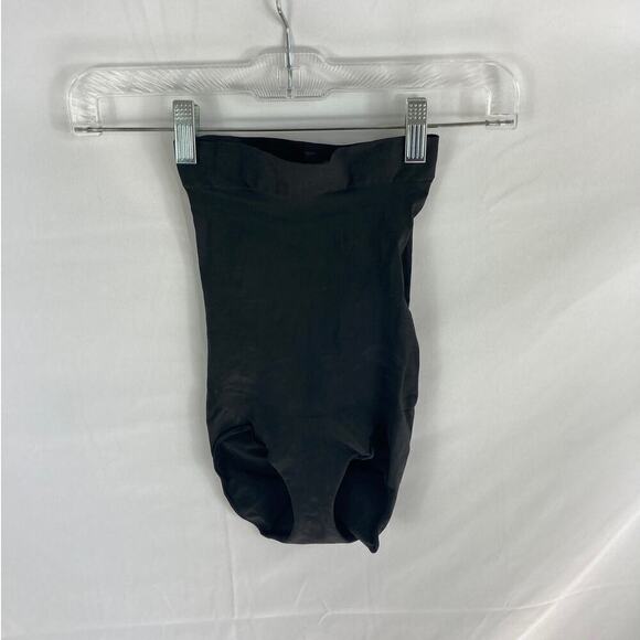 skims sculpting high waist brief onyx size Medium - Picture 2 of 4
